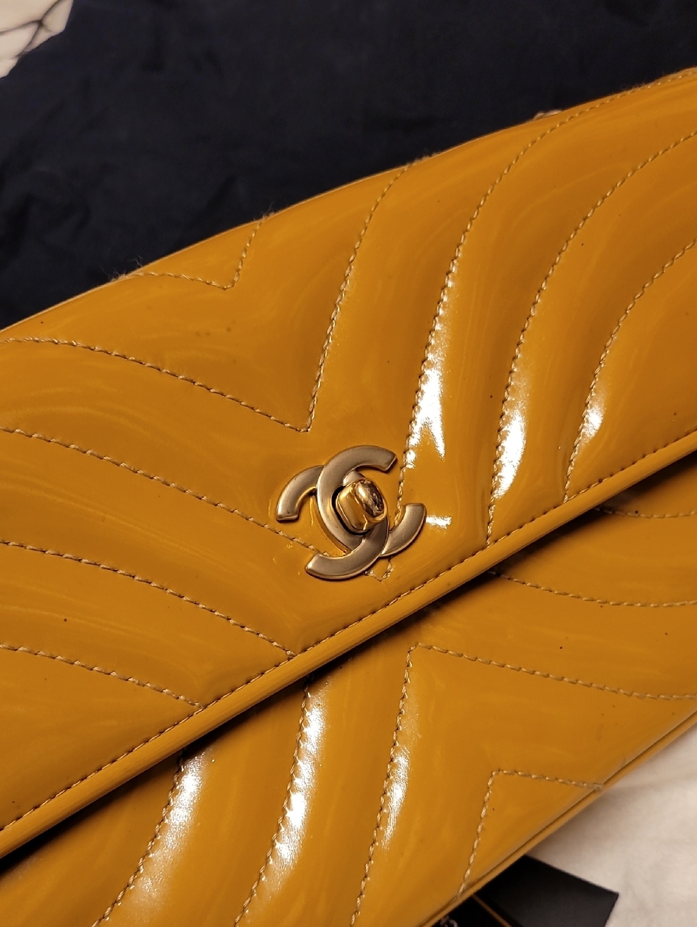 CHANEL Patent Chevron Quilted Shoulder Bag in Mustard - Picture 10 of 13